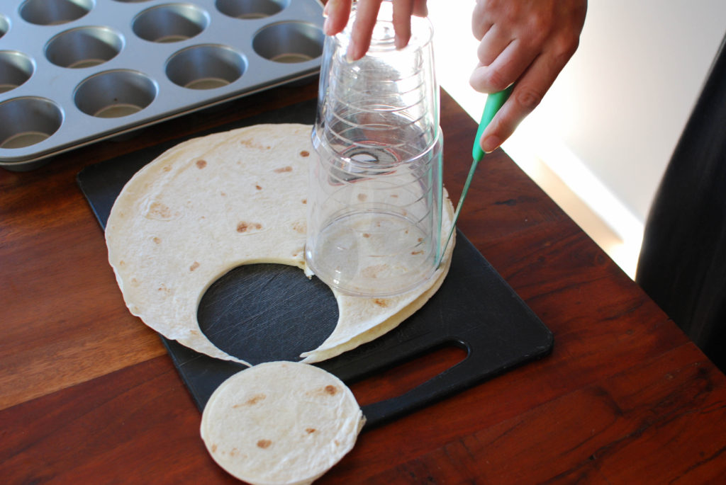 Cutting tortillas for Antojitos